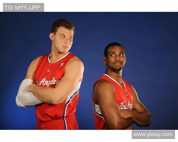 麦迪与保罗的巅峰对决解析:谁才是NBA历史最佳控卫之争的赢家 麦迪与保罗的巅峰对决解析:谁才是NBA历史最佳控卫之争的赢家