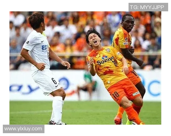 松本山与东京绿的激烈对决展现了日本足球的魅力与竞争精神 松本山与东京绿的激烈对决展现了日本足球的魅力与竞争精神