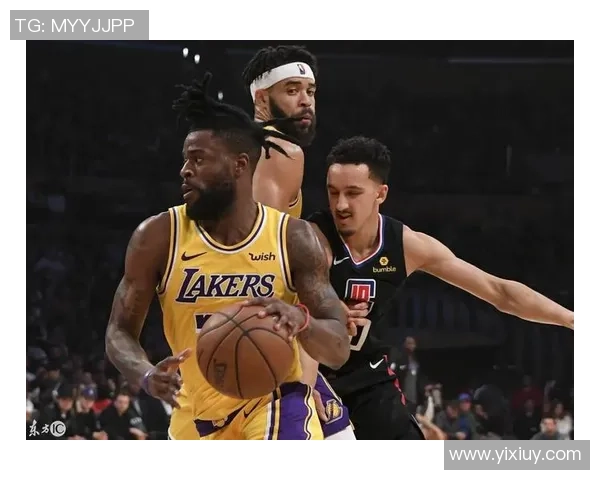 1990年湖人与快船的对决回顾及其对NBA历史的影响分析 1990年湖人与快船的对决回顾及其对NBA历史的影响分析